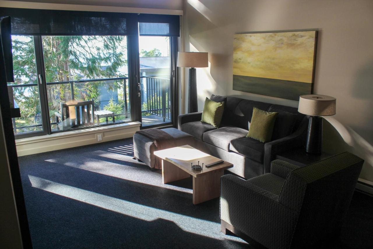 Black Rock Oceanfront Resort Юклулет Номер фото